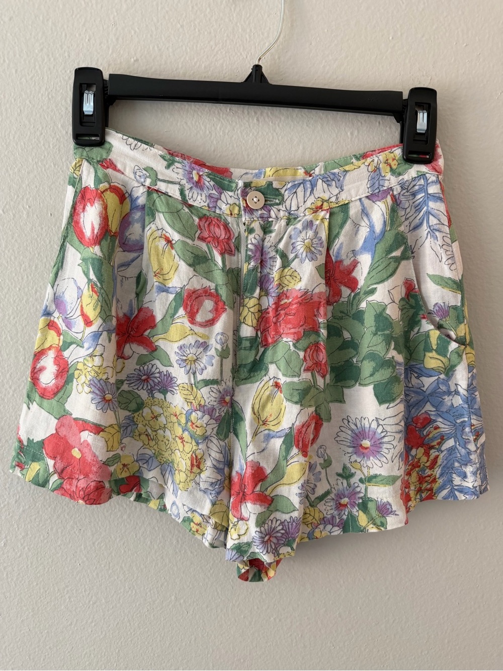 Urban Outfitters Pleated Linen Floral Shorts